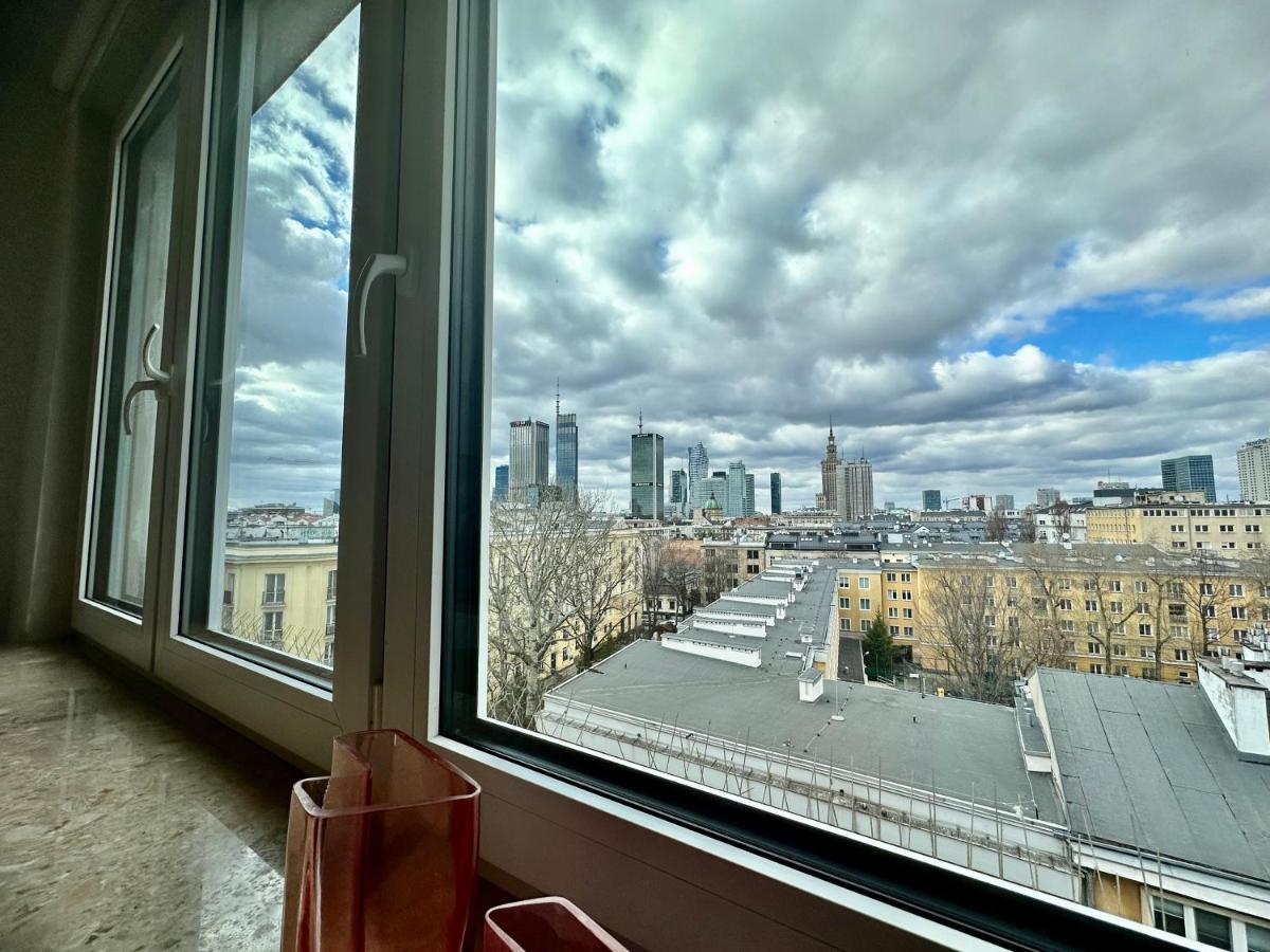 Super Beauty Metro Wifi 65'Tv Netflix Hbo Appletv+ Apartment Варшава Екстериор снимка